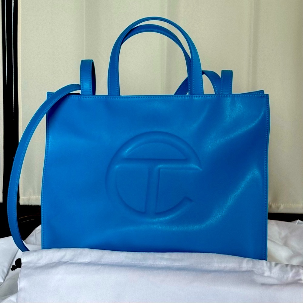 Telfar Blue Tote Bag Chic and Spacious never used